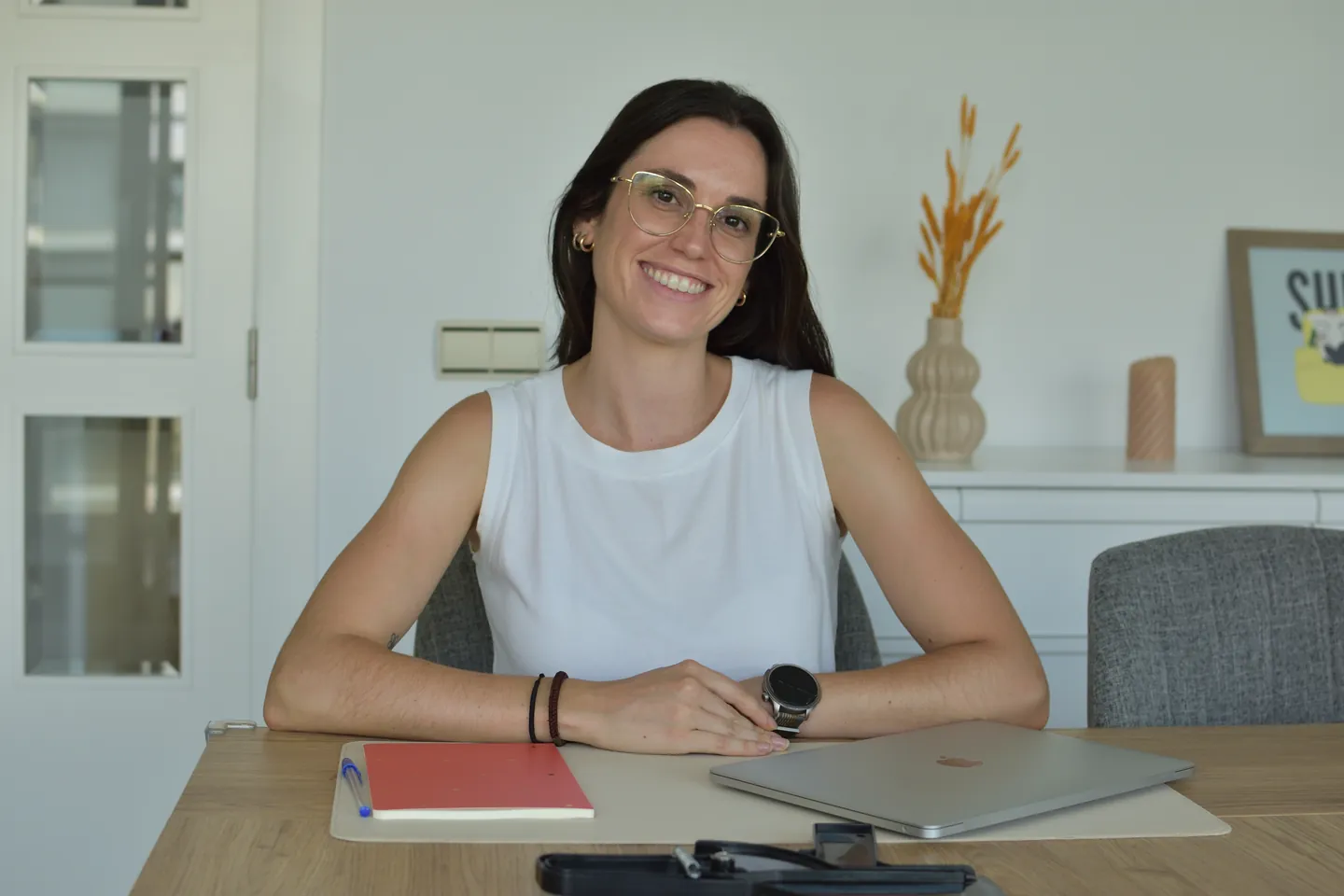 Inma Navarro en su consulta